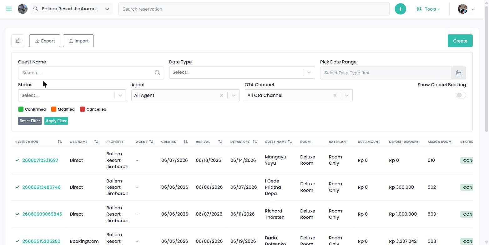 BedsHero reservation booking list showing OTA channels, guests and room assignments